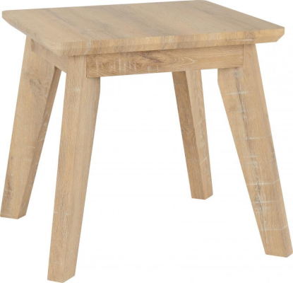 Finley Lamp Table - Medium Oak Effect Veneer.