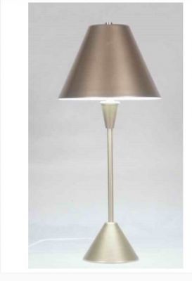 Q Table Lamp Gold Metal Gold Shade