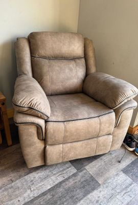 Lucan Fabric Manual Recliner 1 Seater - Brown